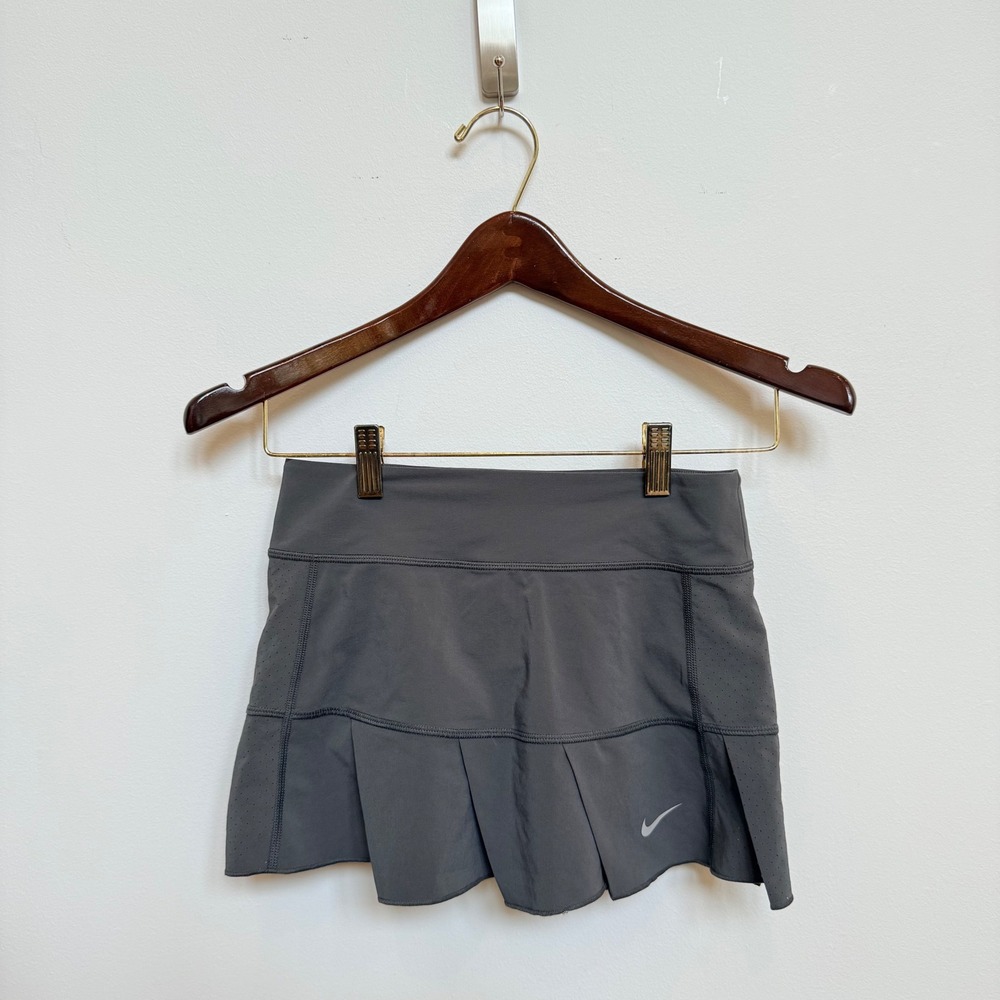 Nike Dri-FIT Girls Tennis Skort Charcoal Gray Pleated Athletic Skirt Size S 8-10